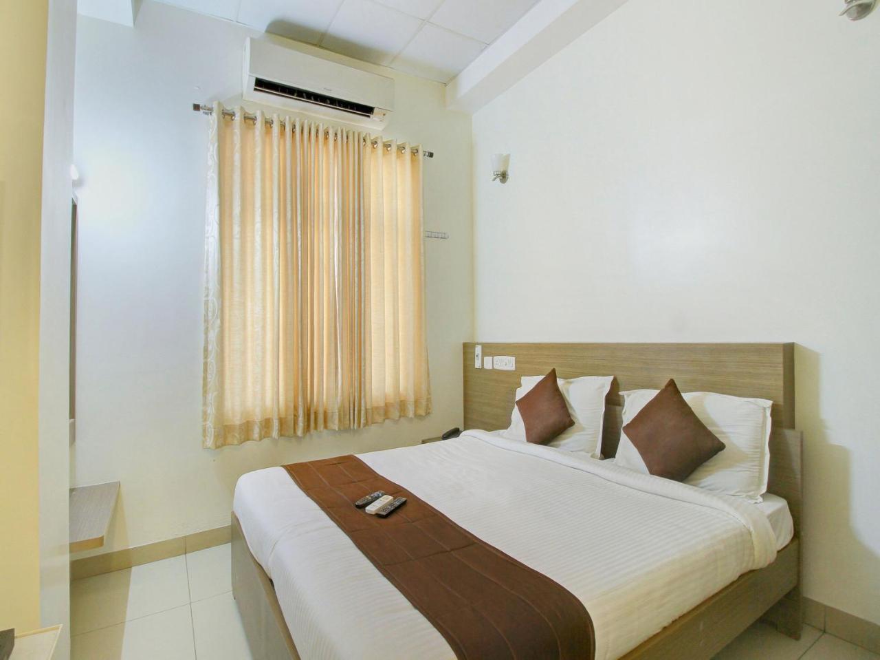 Отель Oyo 3547 Raj Guru Residency Ченнаи Экстерьер фото