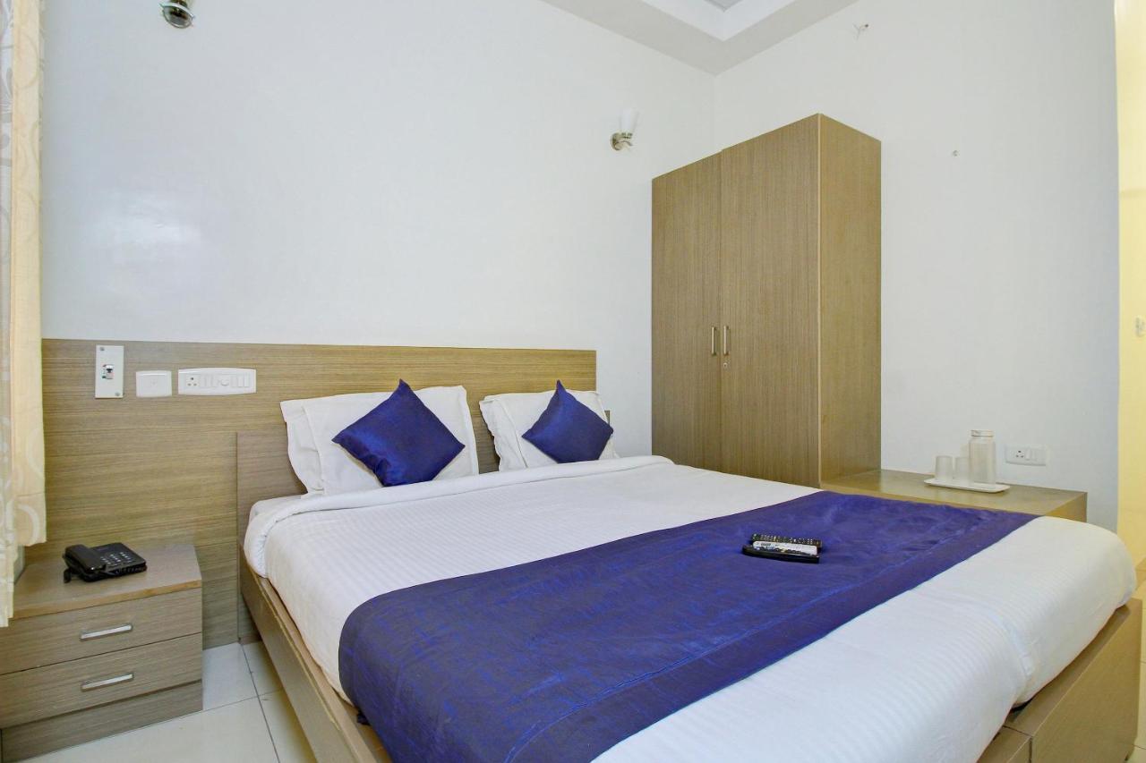Отель Oyo 3547 Raj Guru Residency Ченнаи Экстерьер фото